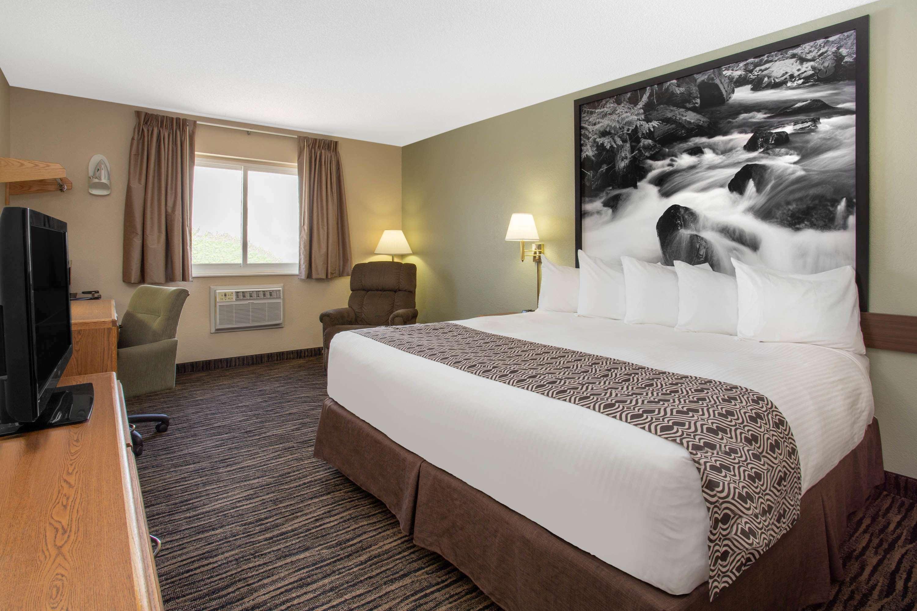 فندق Super 8 By Wyndham Lewistown المظهر الخارجي الصورة